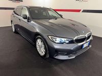 Usata BMW 320 Sport Line 190 CV (139 kW) 2022 Grigio Station wagon