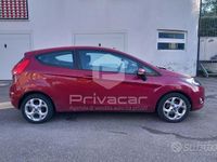 Usata Ford Fiesta Titanium 97 CV (71 kW) 2012 Viola Utilitaria
