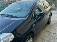 Usado Fiat Grande Punto 65 HP (47 kW) 2006 Preto Citadino