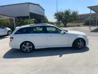 Usata Mercedes C220 AMG 170 CV (125 kW) 2000 Bianco Berlina