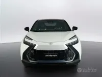 Usata Toyota C-HR Lounge 198 CV (145 kW) 2024 Bianco SUV