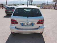 Usata Mercedes B200 Executive 140 CV (102 kW) 2010 Grigio Monovolume