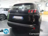 Usata Peugeot 3008 Active 131 CV (96 kW) 2018 Nero SUV