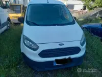 Usata Ford Tourneo Courier 75 CV (55 kW) 2016 Bianco Monovolume