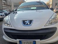 Usata Peugeot 206+ 68 CV (50 kW) 2010 Bianco Utilitaria