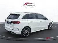 Gebraucht Mercedes B180 Premium 116 PS (85 kW) 2019 Weiß Van / Kleinbus