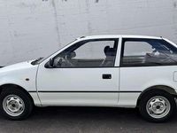 Usata Suzuki Swift 53 CV (38 kW) 2000 Bianco Berlina