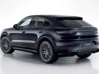 Usata Porsche Cayenne 462 CV (339 kW) 2022 C7 blu moonlight metallizzato SUV