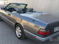 Usata Mercedes 200 105 CV (77 kW) 1994 Cabrio