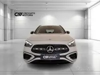 Usata Mercedes GLA180 AMG Line Premium 136 CV (100 kW) 2023 Argento SUV