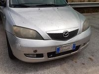 Usata Mazda 2 75 CV (55 kW) 2004 Grigio Berlina