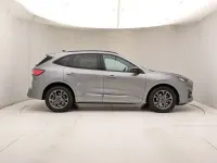 Usata Ford Kuga ST-Line 152 CV (111 kW) 2022 Grigio SUV