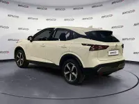 Usata Nissan Qashqai N-Connecta 140 CV (102 kW) 2023 Bianco SUV