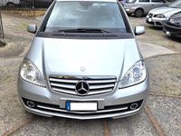Usata Mercedes A180 Elegance 108 CV (79 kW) 2009 Argento Berlina