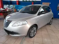 Usata Lancia Ypsilon S 69 CV (50 kW) 2012 Grigio Utilitaria