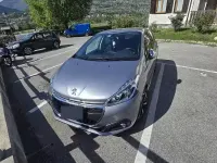 Usata Peugeot 208 83 CV (61 kW) 2019 Grigio Utilitaria