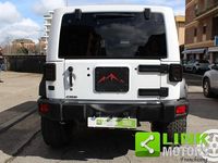 Usata Jeep Wrangler Unlimited Sahara 200 CV (147 kW) 2014 Bianco SUV
