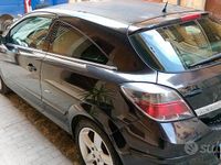 Usata Opel Astra 116 CV (85 kW) 2006 Utilitaria