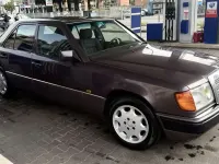 Usata Mercedes E200 122 CV (89 kW) 1992 Berlina
