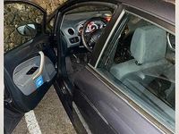 Usata Ford Fiesta 96 CV (70 kW) 2010 Blu Utilitaria