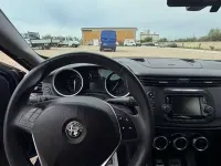 Begagnad Alfa Romeo Giulietta 120 HK (88 kW) 2018 Blå Halvkombi