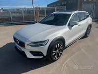 Usata Volvo V60 CC 2020 Bianco Station wagon