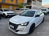 Usata Peugeot 208 Allure 101 CV (74 kW) 2021 Bianco Utilitaria
