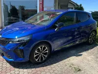 Usata Renault Clio V Techno 101 CV (74 kW) 2024 Bluazzurro Berlina