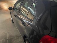 Usado VW Golf VI 105 CV (77 kW) 2011 Negro Utilitario