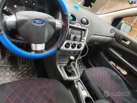 Occasion Ford Focus 90 ch (66 kW) 2007 Bleue Berline