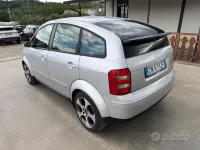 Usata Audi A2 Comfort 75 CV (55 kW) 2004 Grigio Utilitaria