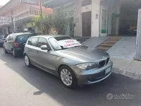 Usata BMW 118 143 CV (105 kW) 2011 Grigio Utilitaria