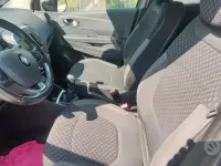 Usata Renault Captur 110 CV (80 kW) 2017 Grigio SUV