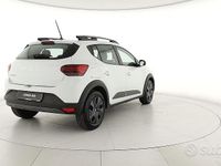 Usata Dacia Sandero Stepway 101 CV (74 kW) 2025 Bianco SUV