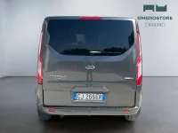 Usata Ford Tourneo Custom 131 CV (96 kW) 2022 Magnetic grey Furgone