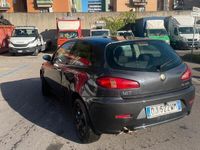 usata Alfa Romeo 147 1.6i 16V T.S. (105 CV) cat 3p. Connect