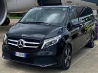 Usata Mercedes V300 Premium 190 CV (139 kW) 2023 Nero Monovolume