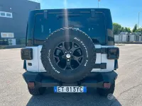 Usata Jeep Wrangler Sahara 200 CV (147 kW) 2014 Pure white pastello SUV