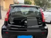 Usata Peugeot 107 68 CV (50 kW) 2007 Nero Utilitaria