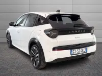 Usata Lancia Ypsilon 101 CV (74 kW) 2025 Bianco Utilitaria