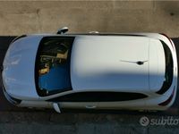 Usata Renault Clio V Zen 140 CV (102 kW) 2022 Bianco Utilitaria