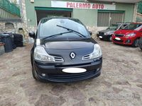 Usata Renault Modus 75 CV (55 kW) 2012 Nero Monovolume
