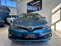 Usata Toyota Auris Hybrid Business Edition 99 CV (72 kW) 2019 Blu Station wagon