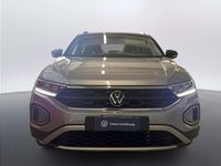 Usata VW T-Roc Life 110 CV (80 kW) 2024 Argento metallizzato SUV
