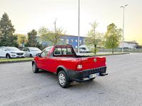 Usata Fiat Strada 84 CV (61 kW) 2008 Rosso Pick-up