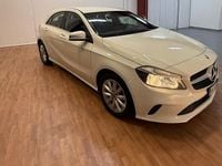 Usata Mercedes A180 Executive 108 CV (79 kW) 2017 Bianco Berlina