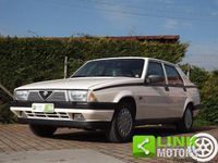 Usata Alfa Romeo 75 128 CV (94 kW) 1986 Bianco Berlina
