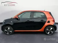 Usata Smart ForFour 71 CV (52 kW) 2019 Nero Utilitaria