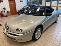 Usata Alfa Romeo Spider 150 CV (110 kW) 1995 Argento Cabrio