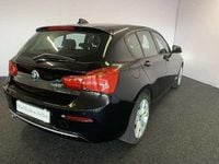 Usata BMW 118 Efficient Dynamics 150 CV (110 kW) 2017 Nero Utilitaria